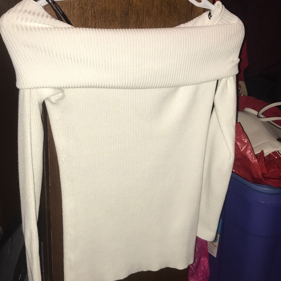 white off the shoulder sweater - Picture 1 of 1
